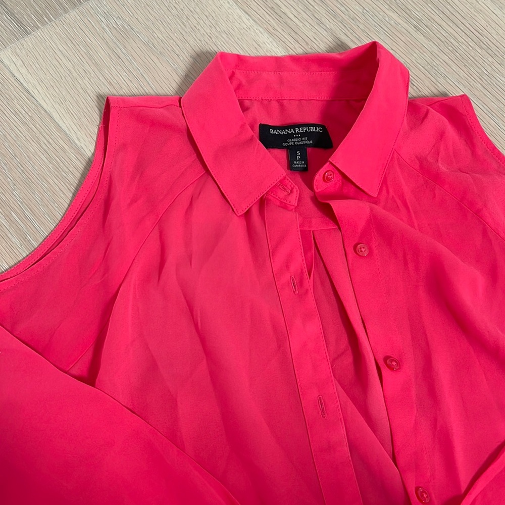 Cut shoulder blouse